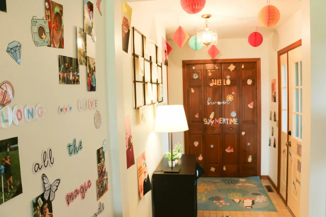 Valley Woods entrance hallway with children's artwork on the walls at BBDS Valley Woods, Verona, WI